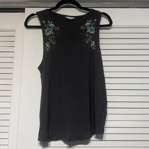 aeropostale grey floral tank top